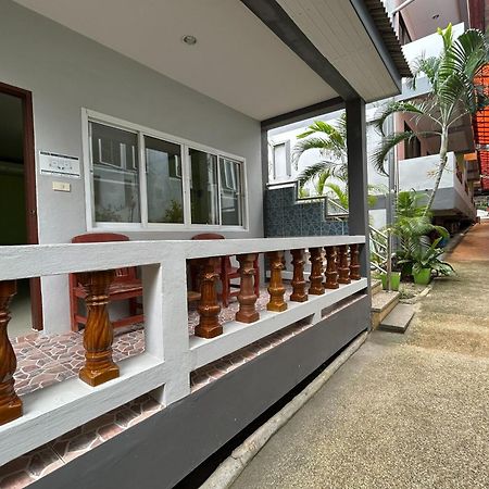 Me Mee Place & Tour Krabi Ao Nang Εξωτερικό φωτογραφία